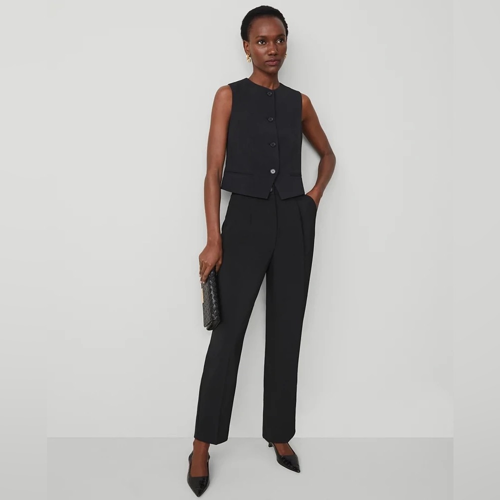 Ann Taylor โข NWT The Cropped Vest Fluid Crepe in Black Size 6 Chic Quiet Luxury - Picture 2 of 14
